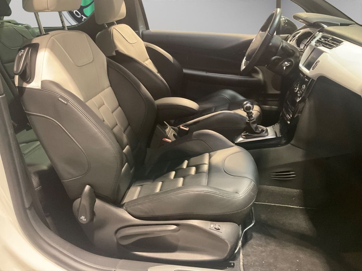 DS DS 3 (2) CABRIOLET 1.6 THP 165 S&S SPORT CHIC BV6
