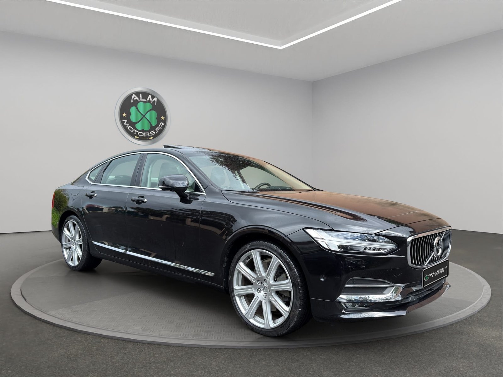 VOLVO S90 II D5 AWD 235 INSCRIPTION GEARTRONIC 8