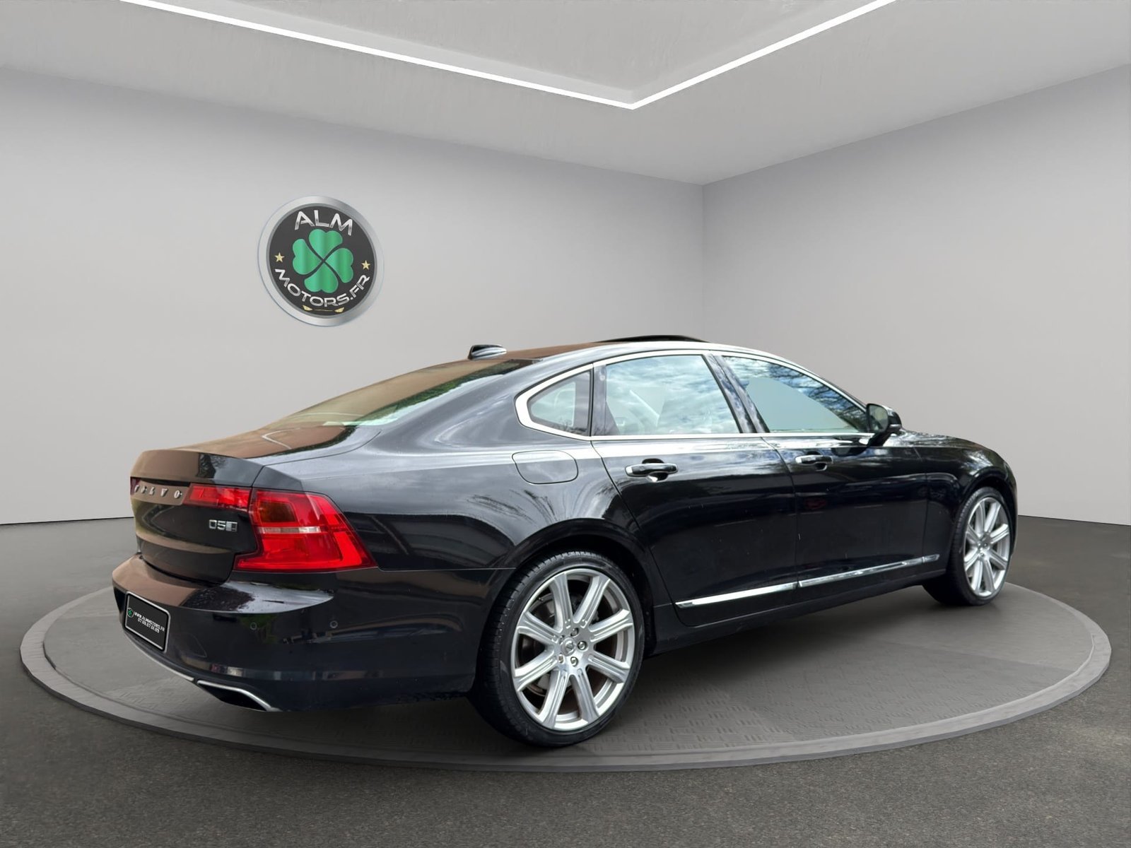 VOLVO S90 II D5 AWD 235 INSCRIPTION GEARTRONIC 8