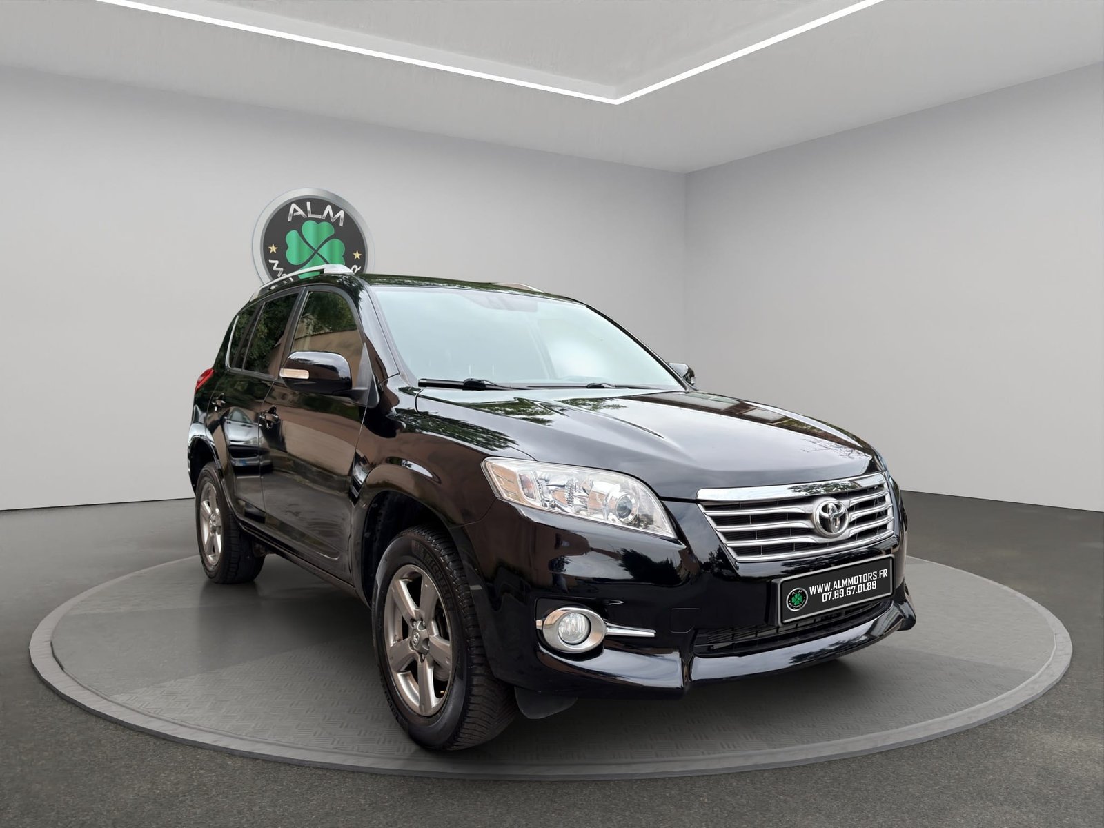 TOYOTA RAV 4 III (3) 150 D-4D CROSSOVER BVA AWD (blanc)
