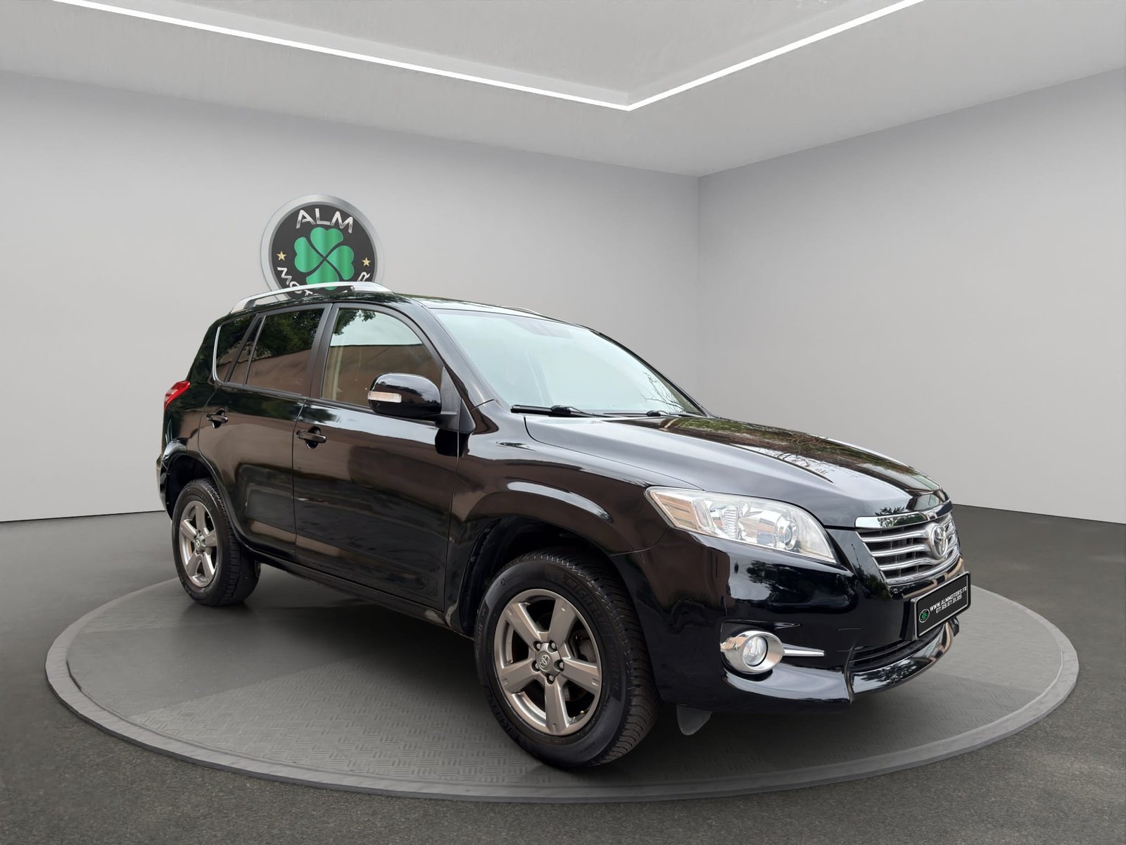 TOYOTA RAV 4 III (3) 150 D-4D CROSSOVER BVA AWD (blanc)
