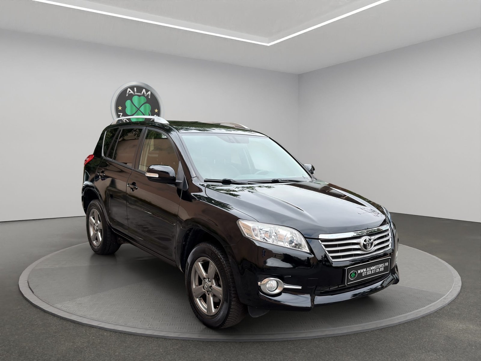 TOYOTA RAV 4 III (3) 150 D-4D CROSSOVER BVA AWD (blanc)