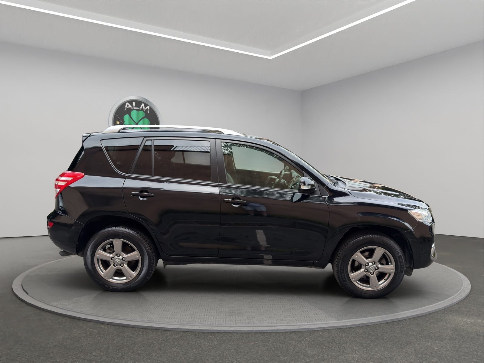 TOYOTA RAV 4 III (3) 150 D-4D CROSSOVER BVA AWD (blanc)
