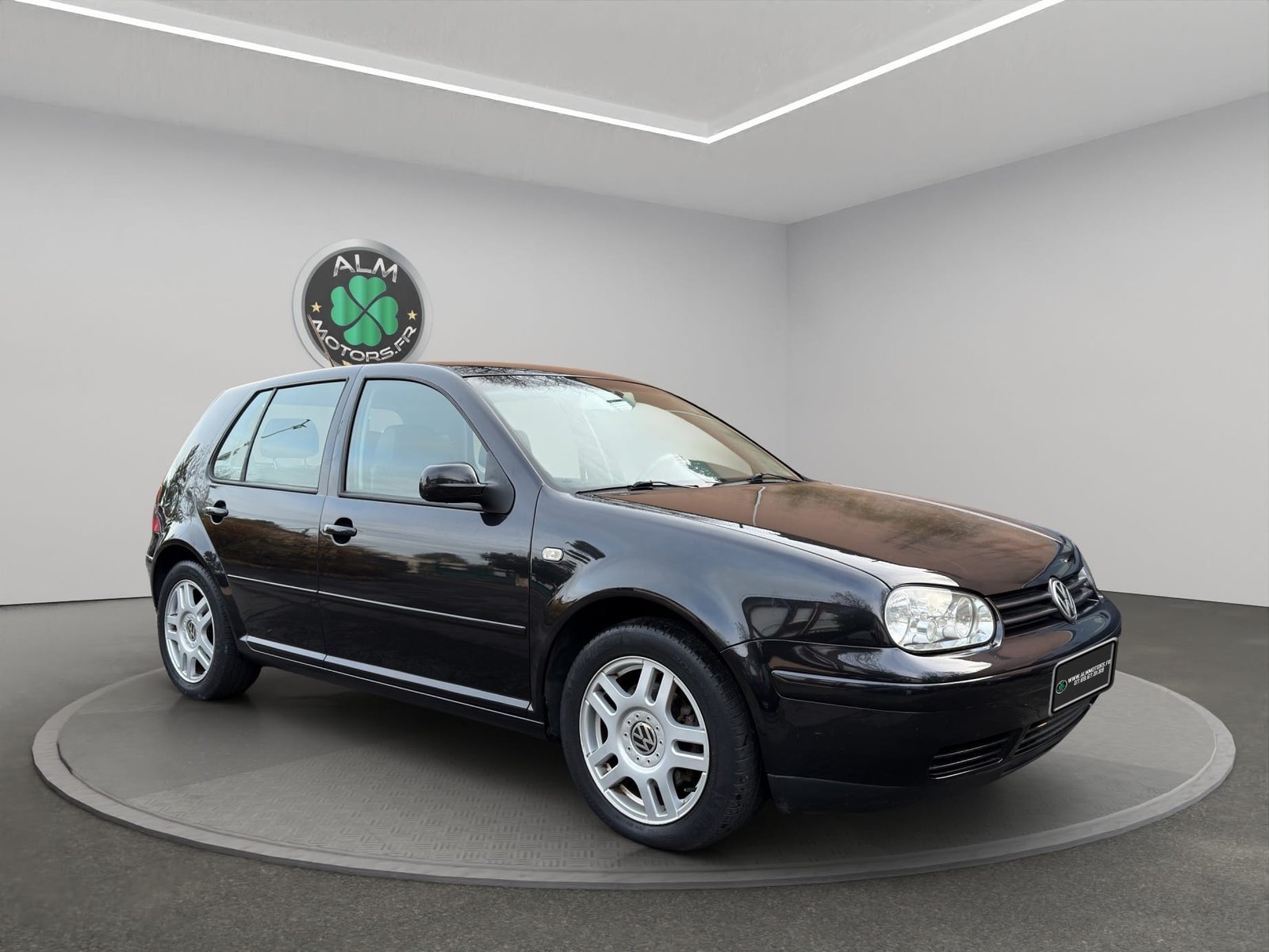 VOLKSWAGEN GOLF IV 1.6 105 CH CONFORT 5P