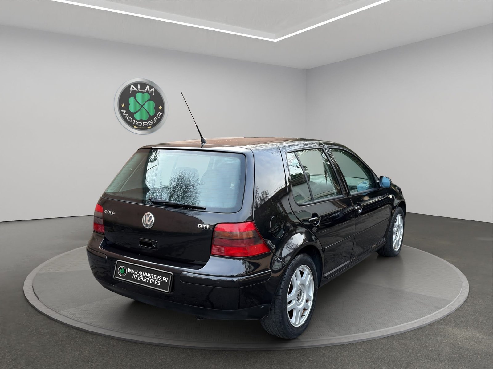 VOLKSWAGEN GOLF IV 1.6 105 CH CONFORT 5P