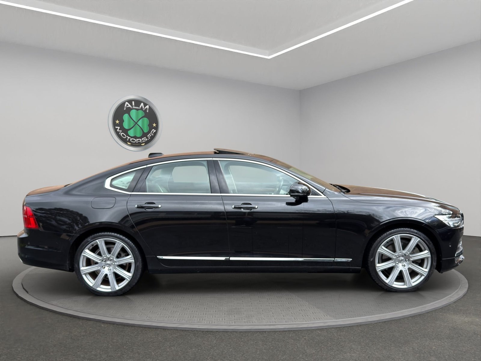 VOLVO S90 II D5 AWD 235 INSCRIPTION GEARTRONIC 8