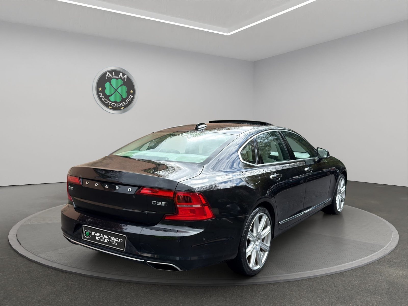 VOLVO S90 II D5 AWD 235 INSCRIPTION GEARTRONIC 8